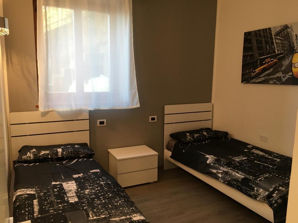 Appartamenti Iride 브렌조네 술 가르다 외부 사진